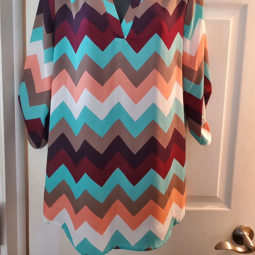 Blouse - Picture 2 of 3